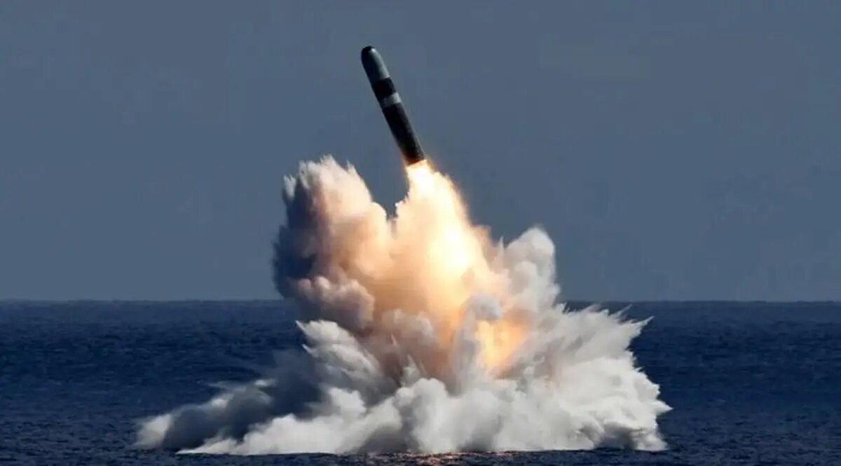 نیوزویک: آمریکا اولین آزمایش موشک‌های بالستیک قاره‌پیما با قابلیت حمل کلاهک هسته‌ای را چهارشنبه یا پنجشنبه انجام خواهد داد