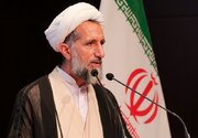 امام جمعه قزوین: برخورد با مروجان بی‌حجابی حق نظام است؛ فعلاً مدارای حداکثری می‌کنیم