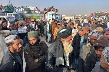 وزارت کشور: طرح طرد اتباع غیر مجاز افغانستانی ادامه دارد و تعطیل نشده