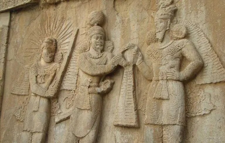 آنچه بهتر است درباره دختر دلبر پاییز بدانید؛ یلدا خانم و رسوم عزیزشان