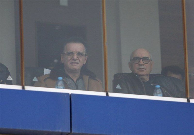 زوال اخلاق در فوتبال ایران؛ رفتارهای زشت خداداد همان کارها و حرف‌های زنوزی است