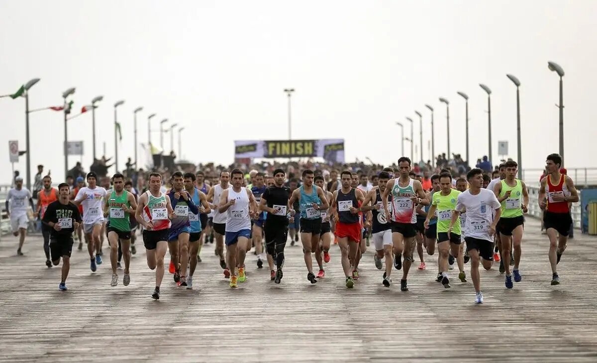 فشار تندروها نتیجه داد؛ لغو مسابقه دوی قائمشهر از ترس ماراتن کیش؟