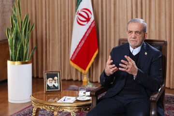 مرور پزشکیان بر دو سال اخیر: قهرمانان واقعی مردم ایران بودند
