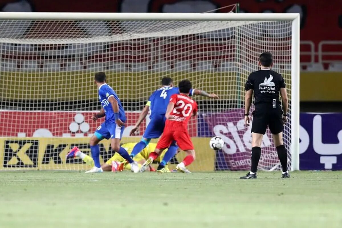 استقلال صفر-صفر تراکتور/ زور شاگردان ساپینتو و اسکوچیچ به هم نرسید