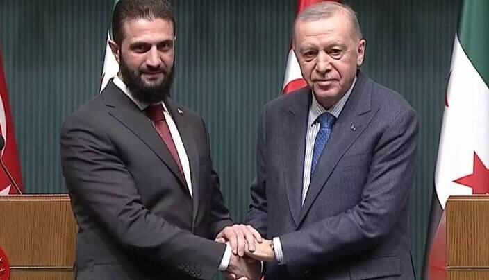 اردوغان خطاب به جولانی: حمایت ترکیه از سوریه ادامه خواهد یافت
