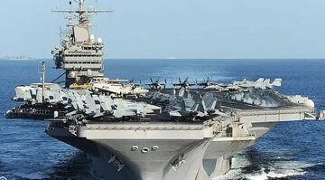 روزنامه اطلاعات: حضور ناوهای آمریکا نمایشی است