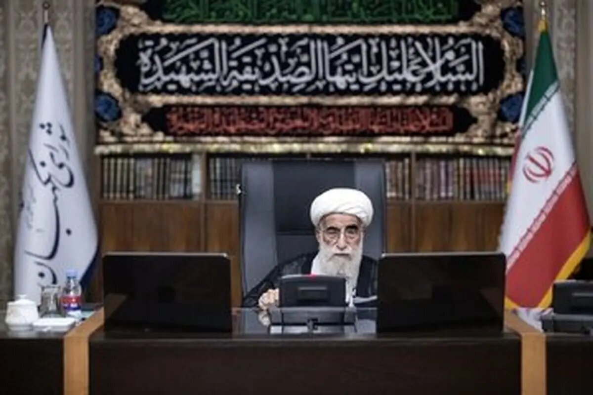 آیت‌الله جنتی: رهبر انقلاب مانند سدی مستحکم در برابر زیاده‌خواهی آمریکا ایستاده‌اند