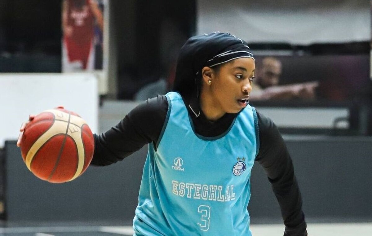 احتمال عضویت دختر آمریکایی در تیم ملی؛ ستاره خارجی استقلال در ایران ازدواج می‌کند