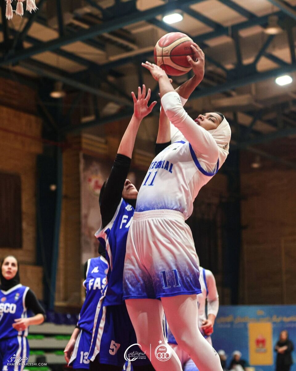 شیا رائل ویتست