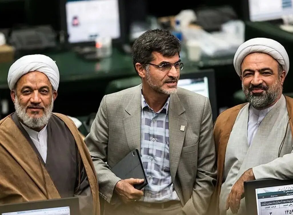 اعضای جبهه پایداری مجلس