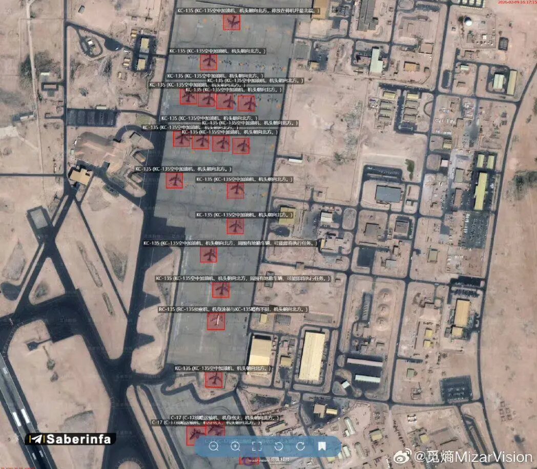 استقرار ۱۶ فروند سوخترسان در پایگاه العدید قطر +عکس