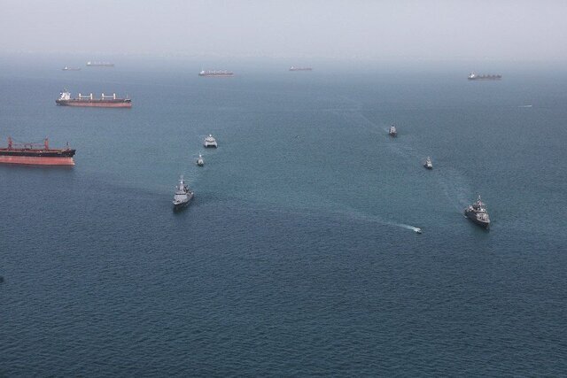 رزمایش مرکب دریایی نیروهای دریایی ایران و روسیه +عکس