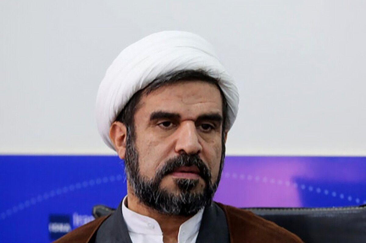 نماینده مشهد درباره قانون جدید مجلس: تولید محتوا در اینستاگرام نیاز به مجوز خواهد داشت