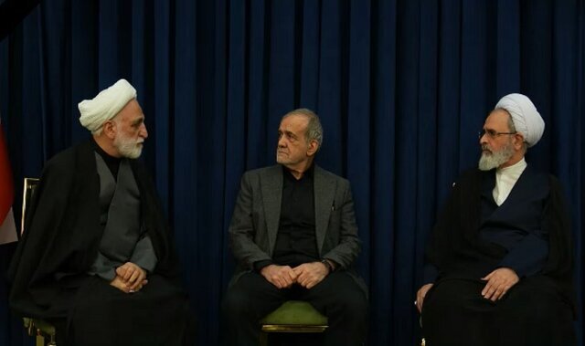 مجمع تشخیص به شورای موقت رهبری اختیارات جدید واگذار کرد