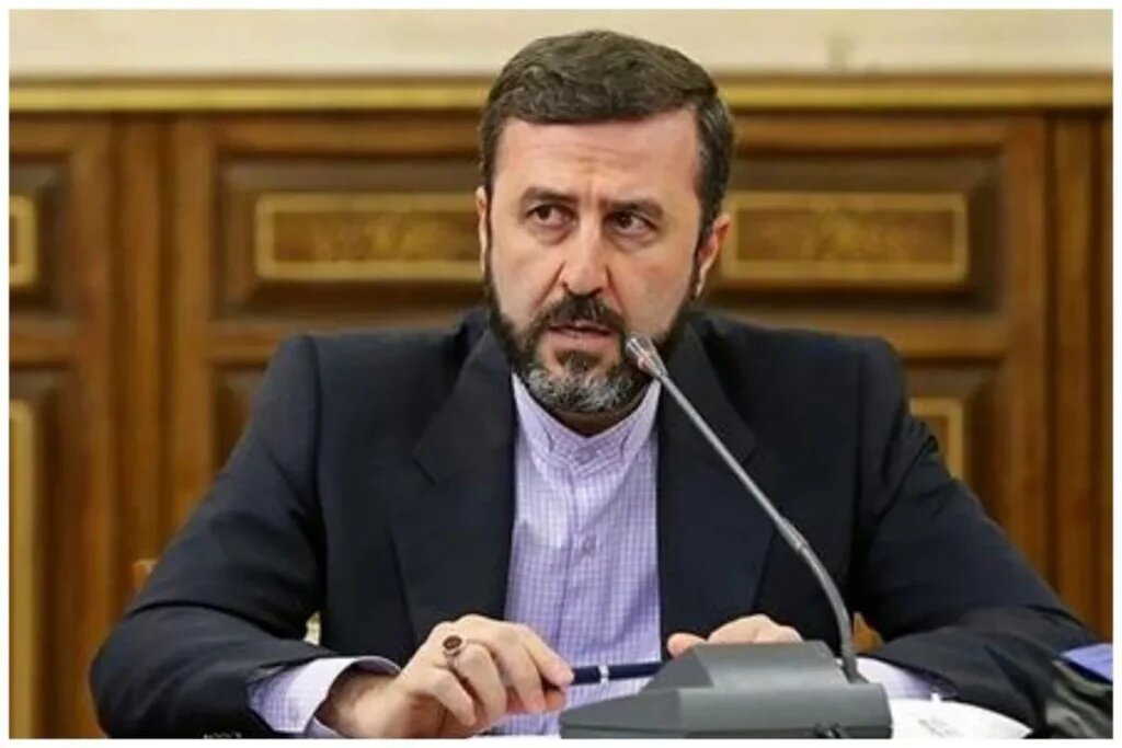 غریب‌آبادی مکان و زمان امضای تفاهم‌نامه با آمریکا را اعلام کرد/ جنگ به شکل دائمی به پایان رسید