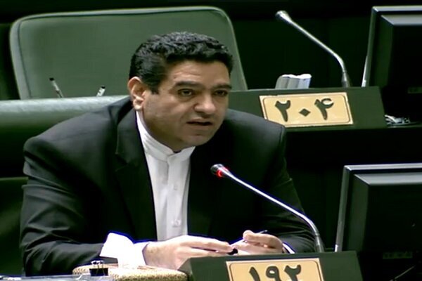 عضو کمیسیون اجتماعی: مسئولان و رسانه‌ها مراقب باشند اعتماد مردم خدشه‌دار نشود