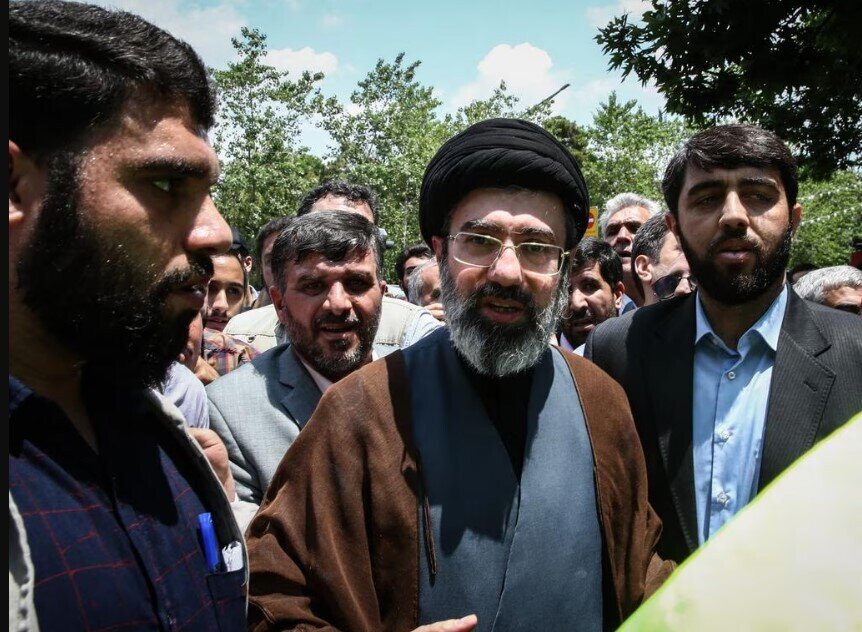 از سران قوا تا نظامیان؛ بیعت گسترده چهره‌های سیاسی با رهبر جدید ایران!