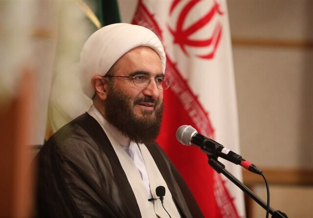 امام جمعه تهران: مذاکره سوخت و از دور خارج شد