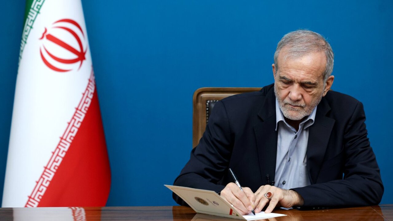 پزشکیان: رفتار صداوسیما به‌گونه‌ای است که مجبوریم پاسخی درخور بدهیم