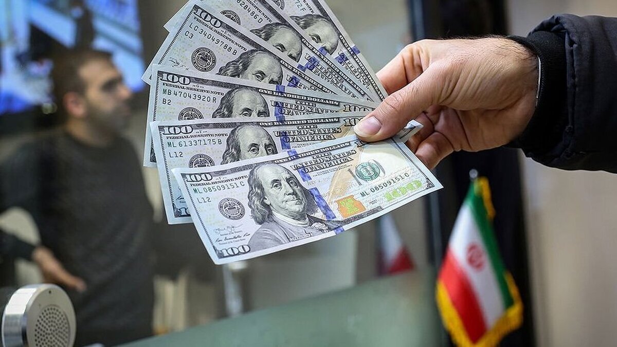 افزایش ۲هزار تومانی قیمت دلار امروز ۱۷ تیر ۱۴۰۵