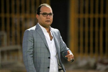 ربیعی و عزیزی در باشگاه تراکتور ماندنی شدند