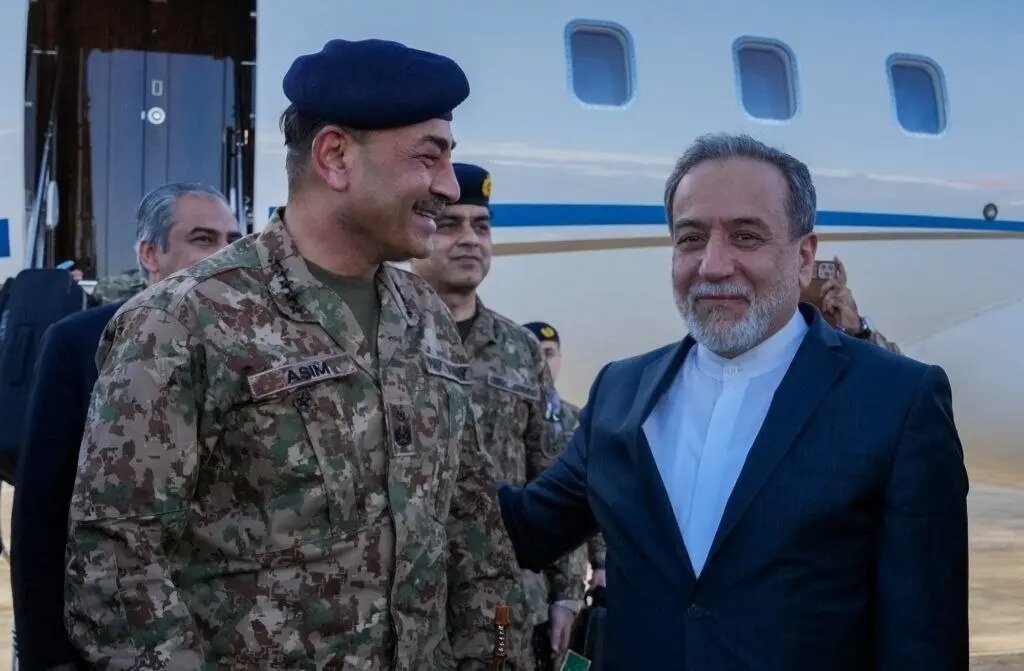 فرمانده ارتش پاکستان راهی تهران شد