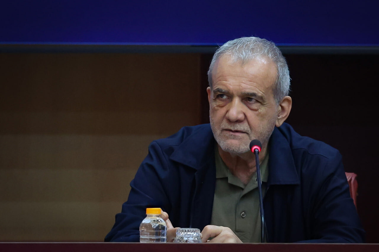 رئیس‌جمهور: امروز بیش از هر زمان به گفت‌وگو و تحمل تفاوت‌ها نیاز داریم