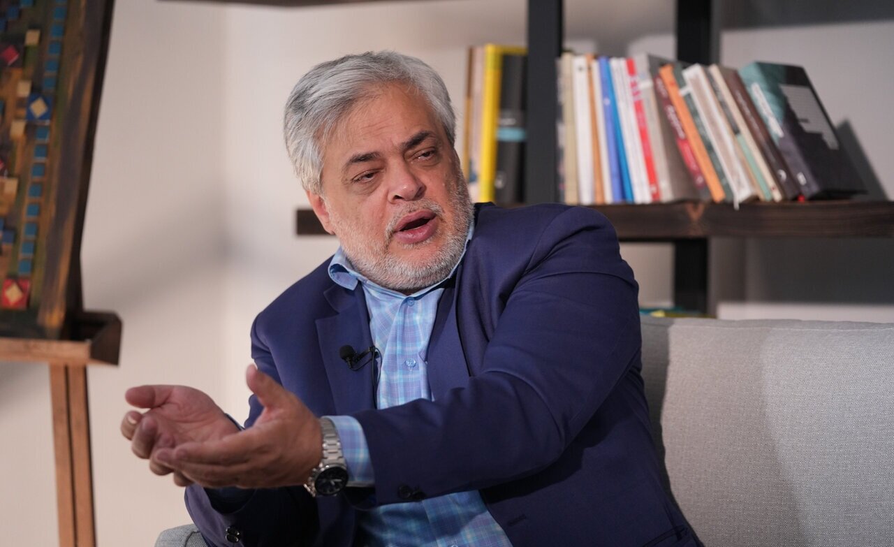 آقای عراقچی! مسئله تنگه هرمز را دنبال کنید هرچند کاسبان جنگ راضی نباشند