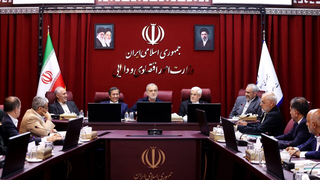 پزشکیان دوباره از خجالت صداوسیما درآمد!