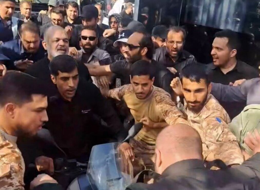 موتورسواری فرمانده سپاه سوژه شد +عکس