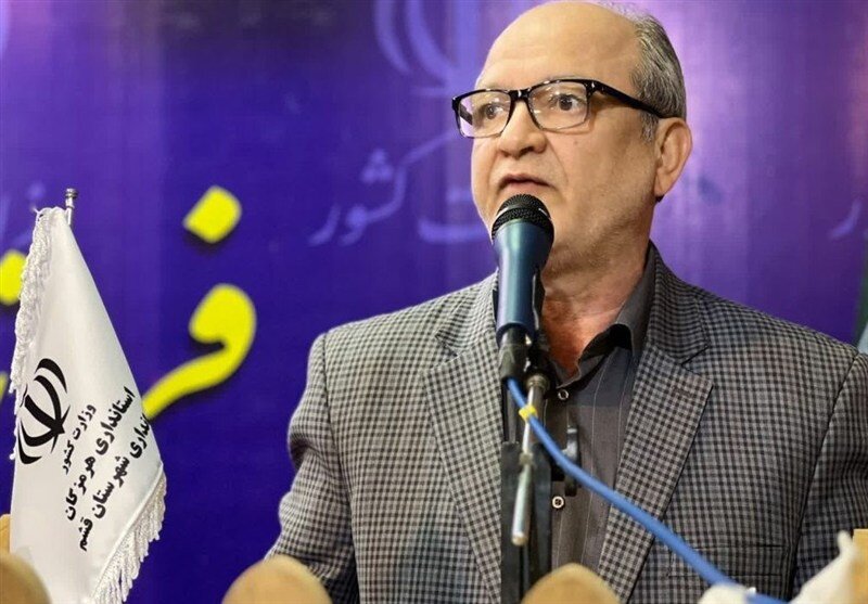 فرماندار قشم از اصابت ده پرتابه دشمن در این جزیره خبر داد
