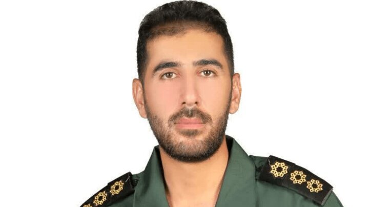 شهادت یکی از پاسداران سپاه در جزیره فارور +عکس