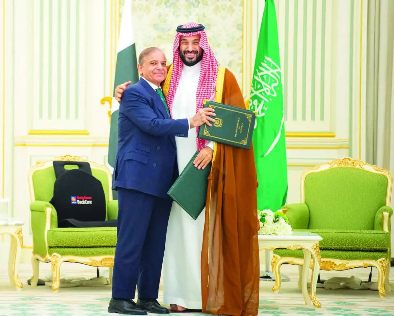 پاکستان خیلی محکم پشت عربستان ایستاد!