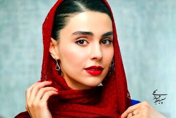 عکس بی‌حجاب لاله مرزبان روی پوستر یک فیلم جنجالی شد! +عکس