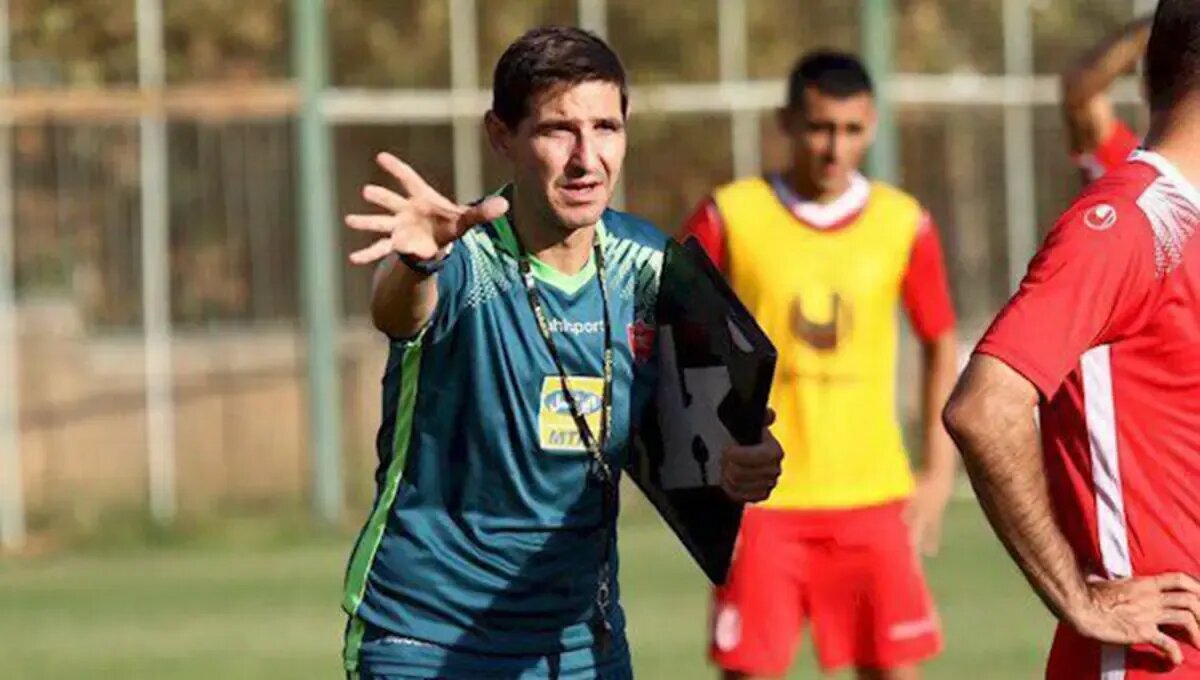 حضور مربی اسپانیایی در کادر فنی استقلال منتفی شد