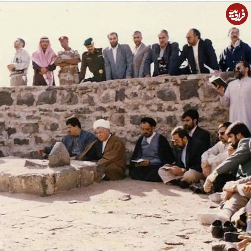 انتشار عکسی جالب از مرحوم رفسنجانی در قبرستان بقیع مدینه منوره