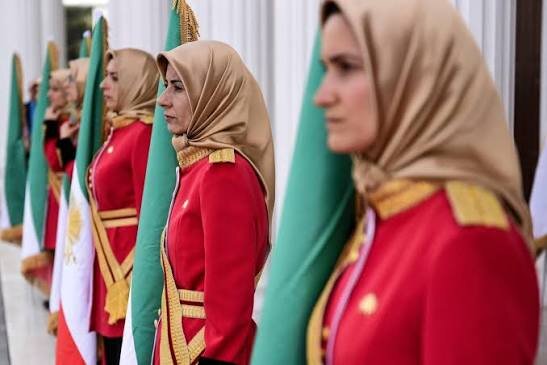 ویدیو| تصاویری از رژه گروهک مجاهدین خلق در کوچه‌های کرج!