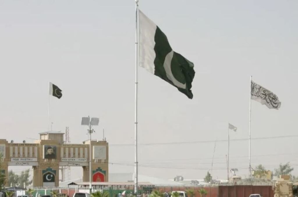 حمله پاکستان به افغانستان: ۲۲نفر کشته شدند