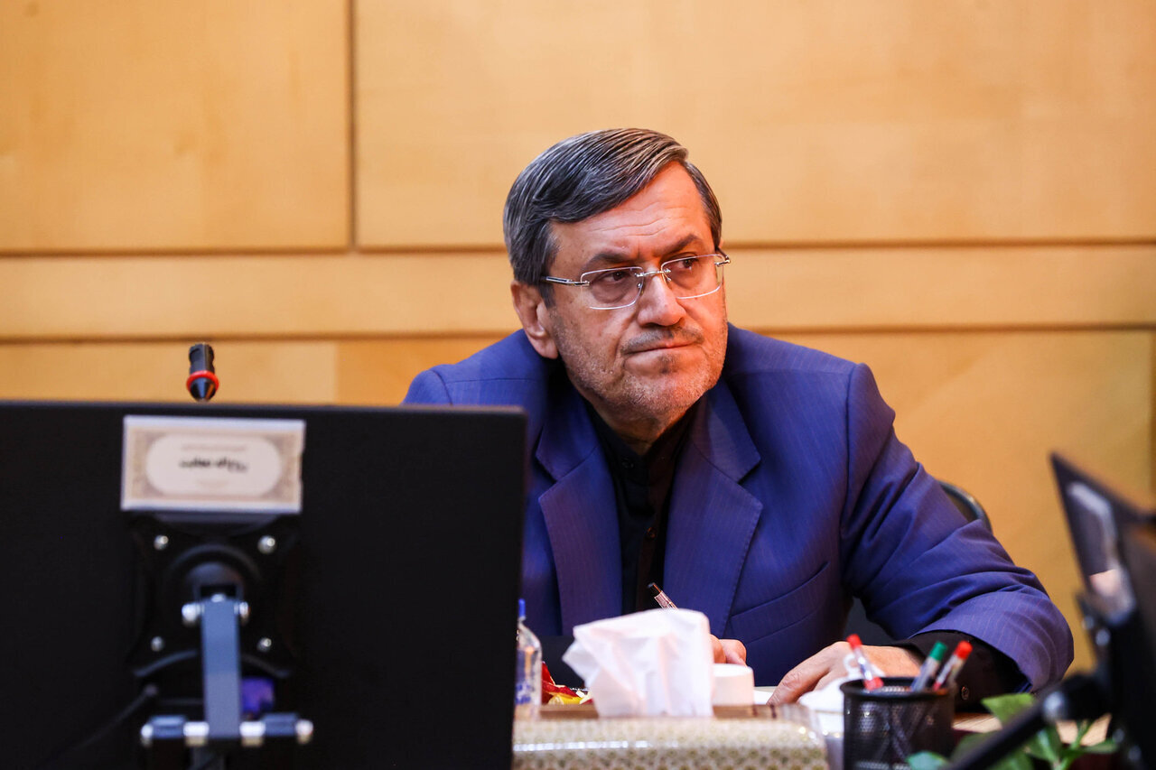 ادعای جنجالی از آمریکا: عراقچی درخواست پناهندگی داده بود!