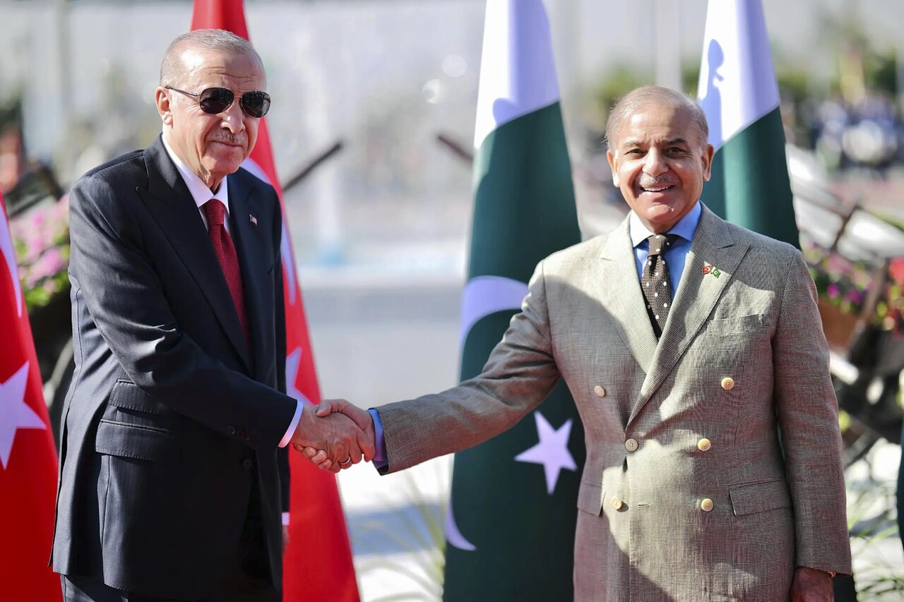پاکستان هم مثل هند و ترکیه، ایران را دور زد