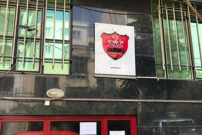 پول برانکو تا ۲۹ شهریور پرداخت نشود، پنجره نقل و انتقالات پرسپولیس بسته خواهد شد