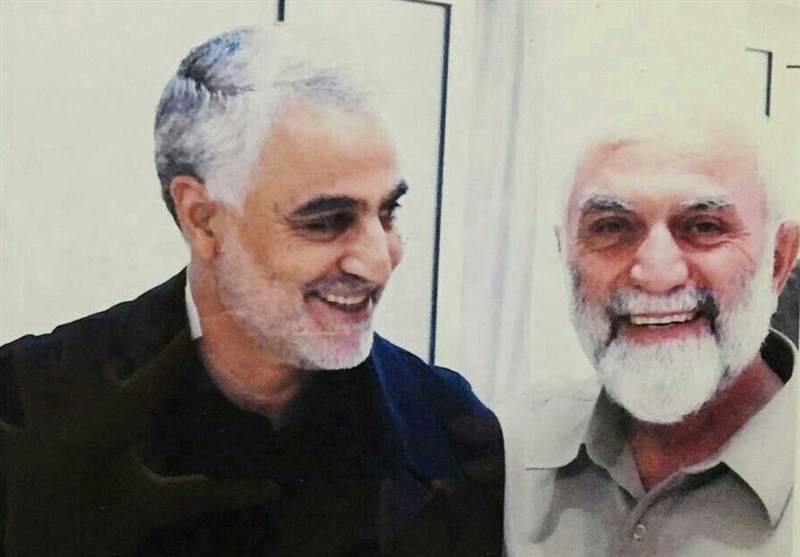 خانواده شهیدان سلیمانی و ابومهدی تجلیل میشوند خانواده شهیدان سلیمانی و ابومهدی تجلیل میشوند