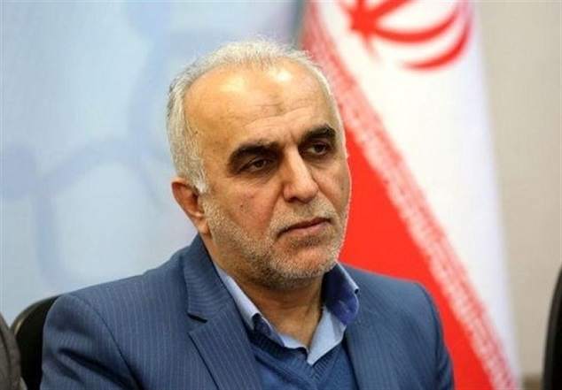 وزیر اقتصاد از صدور کارت بیمه هوشمند برای همه افراد خبر داد وزیر اقتصاد از صدور کارت بیمه هوشمند برای همه افراد خبر داد