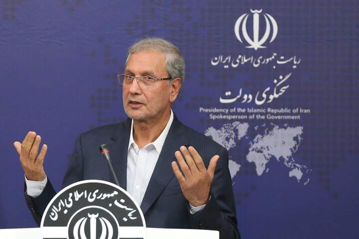 ربیعی: تلاش می‌کنیم بازماندگان از تحصیل فرصت مهارت آموزی پیدا کنند