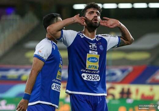 گلزن استقلالی‌ها در دربی هم کرونایی می‌شود؟