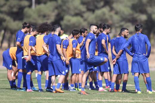 مهدی پور و دانشگر در انتظار بازگشت به تمرین استقلال مهدی پور و دانشگر در انتظار بازگشت به تمرین استقلال