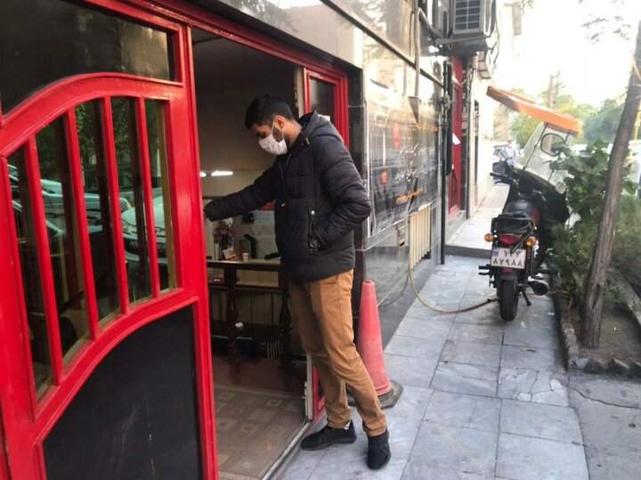 فشار هواداران به یحیی گل‌محمدی: محمد انصاری را حفظ کنید
