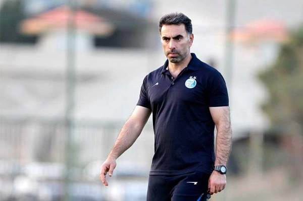 واکنش فکری به حضور روی نیمکت سرمربیگری استقلال