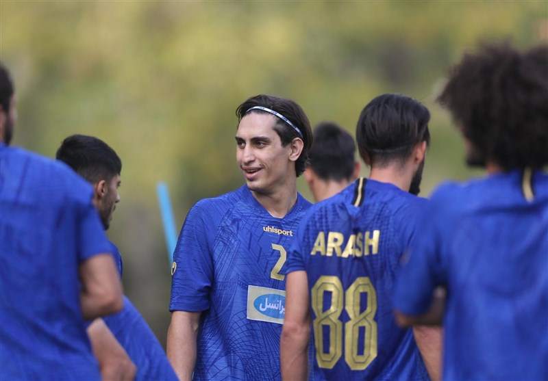 باشگاه استقلال قسط اول رضایت‌نامه نادری را پرداخت کرد