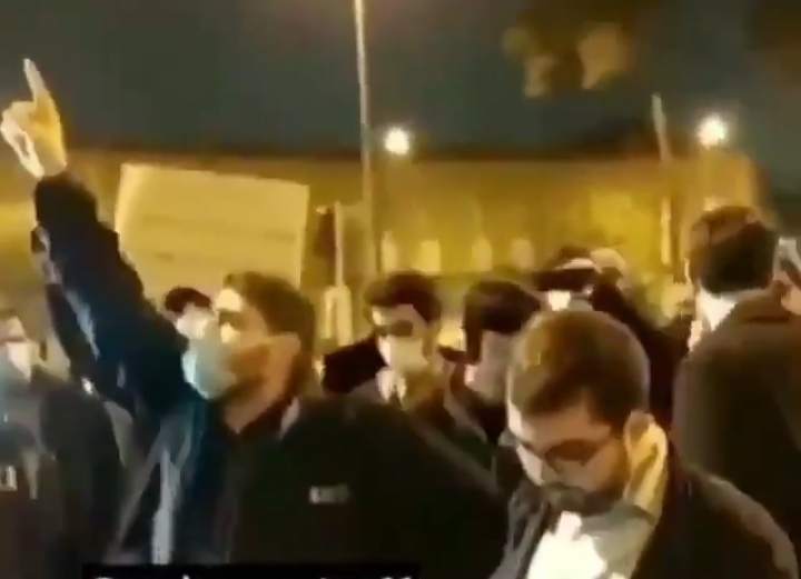 ببینید: آبروریزی آقای معترض که جهانی شد!